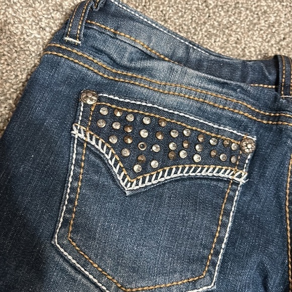 Request Bling Jean Shorts 7/28 Dark Wash - Picture 2 of 5